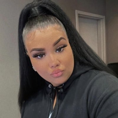 alzndra25196's profile picture. share💕when you have it🤩