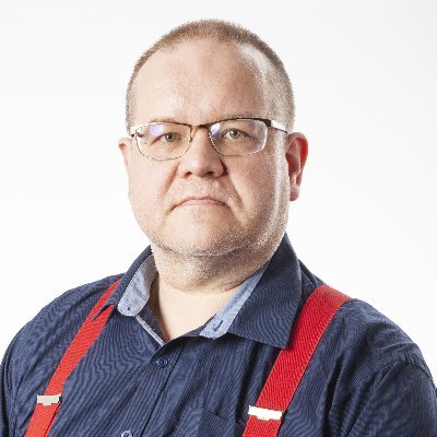 JussiMaijala's profile picture. Opettaja, opo, YTM. Aktiivireserviläinen, MPK kouluttaja. 

Slava Ukraini! Innokas Ukrainan auttaja!