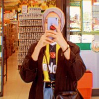 kübra (@kubraaraz07) 's Twitter Profile