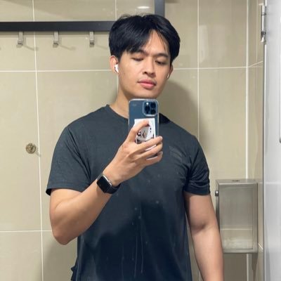 itspaulomiguel's profile picture. 🐵 cloudsurfer