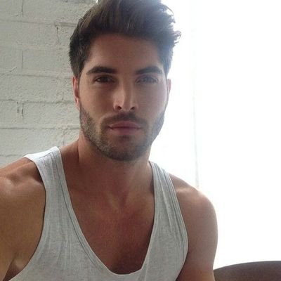 FernandoGR1589's profile picture. 