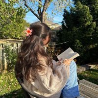 Flo (@florentext) 's Twitter Profile