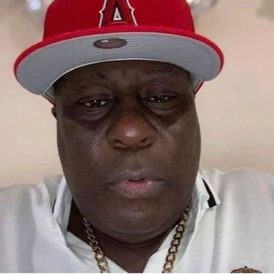 I’m Dave Johnson, Powerball winner of $298.3M. Giving back $30K randomly! Main account was hacked—this is my official page.