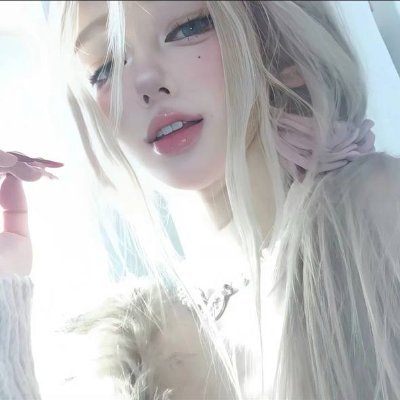 又骚又甜,爱好cos想做主人的专属小狗🐕
我的线下约啪唯一联系方式👉 https://t.co/0aF200FpEK