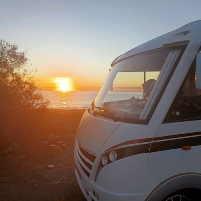 lesbijouxdeclem's profile picture. Passionné de voyages, sports, actualités.