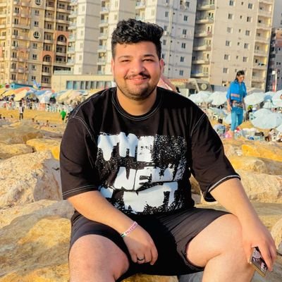 🌼Helbawy🌼
Ahly🦅
Madrid👑🤍
france💙
19 Sana
ابحث في حقائب النسيان اجدك حلم لم يكتمل💔