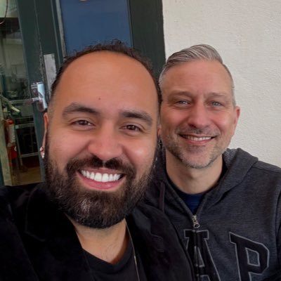 🧭 Discovering 🏳️🌈 LGBTQ+ ✨Spots✨ 🍸 Sipping 🍽️ Dining 🛏️ Sleeping 🧚♂️ Playing 👬 @MichaelLeedy & @JasonSyptak