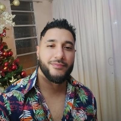 Venezolano, Abogado, Analista y Asesor deportivo,