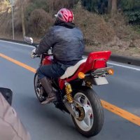 めがね君 (@zephyr_abc) 's Twitter Profile