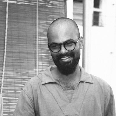 just a venkat prabhu's character trapped in bala's movie.