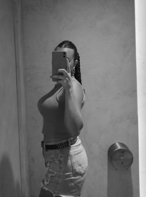 _ariagueroo's profile picture. Ig:_ariagueroo