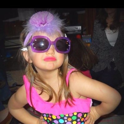 beyoumine_'s profile picture. 