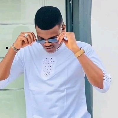Founder of Uduak Styles & Stitches.
I helped you grow your online account, Dress better, think sharper, and never settle.
Hit the follow button for more.,📱