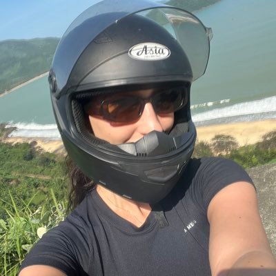 suzy_ghevondyan's profile picture. 