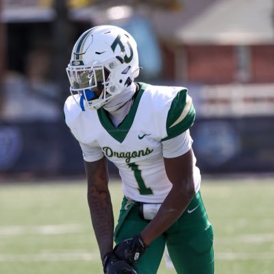 God 1st • Nova Chae🧸💕• Don Hansen All American WR 🚶🏾♂️➡️ FREE AGENT🚨 business inquiries: thomasjalen180@gmail.com