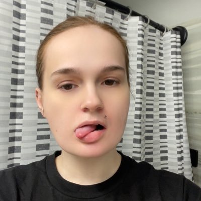 GenaEAlberson's profile picture. Horror movie fan music lover 🖤🖤🖤🖤🖤straight female.