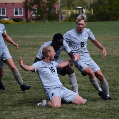 5.10 ft | 22.06.2004 | German | Fulton-Montgomery CC | Sports Management | Midfielder | Agency @athletesusa