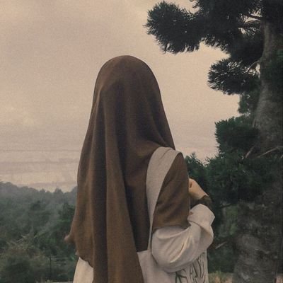 𓂀 ℕ𝕠𝕨 𝕝𝕚𝕤𝕥𝕖𝕟, 𝕥𝕙𝕖𝕣𝕖 𝕒𝕣𝕖 𝕒 𝕝𝕠𝕥 𝕠𝕗 𝕡𝕖𝕠𝕡𝕝𝕖 𝕠𝕟 𝕤𝕠𝕔𝕚𝕒𝕝 𝕞𝕖𝕕𝕚𝕒 𝕨𝕙𝕠 𝕙𝕒𝕧𝕖 𝕙𝕦𝕟𝕕𝕣𝕖𝕕𝕤 𝕠𝕗 𝕥𝕙𝕠𝕦𝕤𝕒𝕟𝕕𝕤,