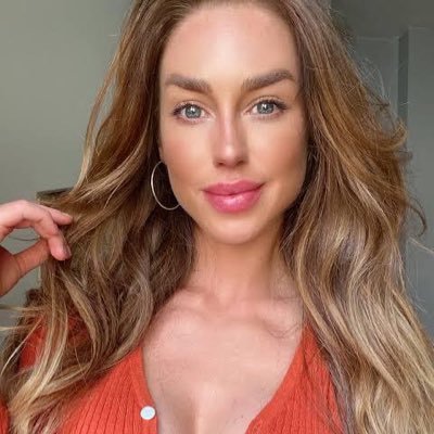 MaryMarath34302's profile picture. 