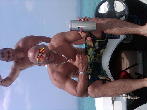 rlope5's profile picture. 