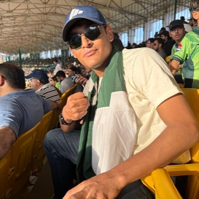 wahan chale jao jahan se tumhe apni khabar na mile Instagram:insaanaurkahani