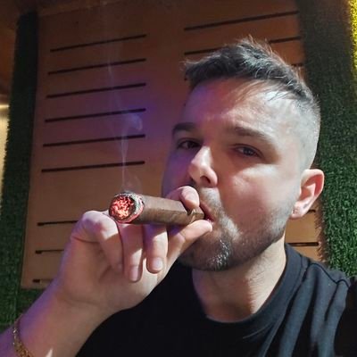 Aaron Profile