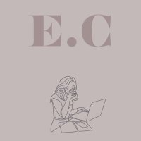 E_C (@mrs_cseke) 's Twitter Profile