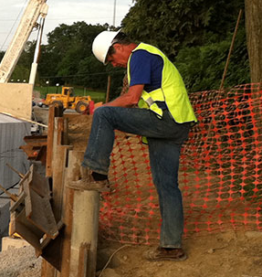 The Hudson Valley's largest and most complete crane service 25-275 ton Hydraulic Truck and All-Terrain cranes.
