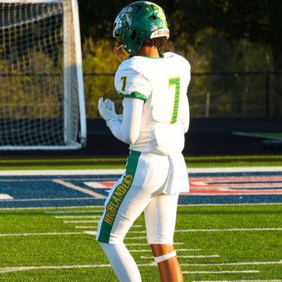 Floyd Central Football Class of 2027 • POSITION•WR • HEIGHT•6’2• 40 yd • 4.6 • WEIGHT•185lbs• 3.8 GPA•Email- zenel2009@yahoo.com• Phone Number- 502-939-0433