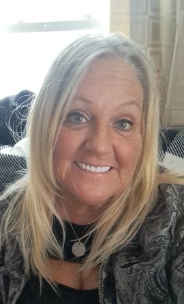 ANGELAHUNTINGTN's profile picture. 