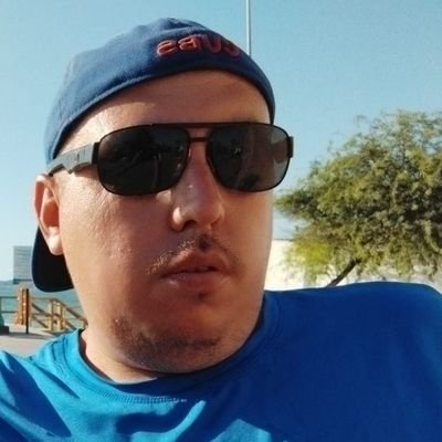 Emmanue39947436's profile picture. 