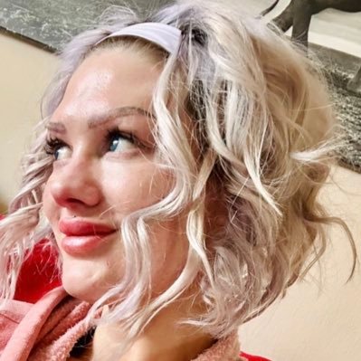 Model, Brand ambassador & Lux Companion. TER ID 372548 https://t.co/AGPrOWIAzF Check out my profile on Throne!
