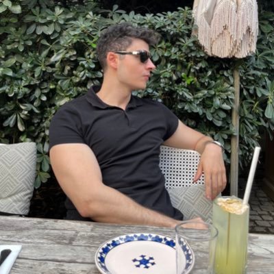 Akademikbuhran's profile picture. https://t.co/GWjnYUwntI