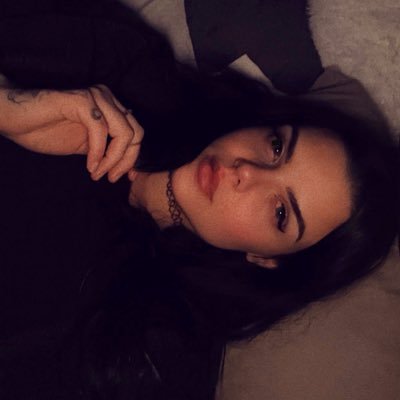 SerenaVexx's profile picture. High Class Brat & the luxury you can’t afford. 💎 | Paypal: Serenavexxox