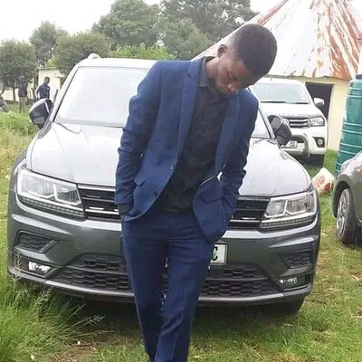 likho6920's profile picture. 