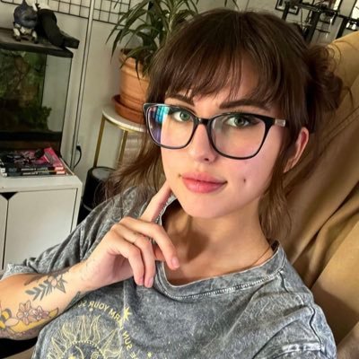 36 looking for more friends to have fun together, I share sexy pictures and content