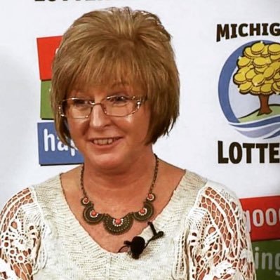 JulieLeach51477's profile picture. I'm Julie leach the Michigan power ball winners of $310millions. I'm donating to 50 people.