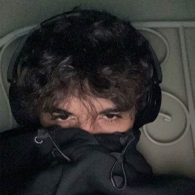 fay786946's profile picture. 17y