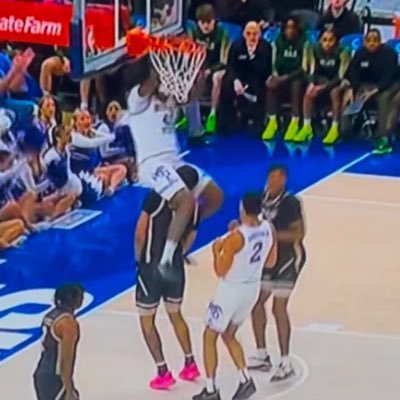 MemTigLurker's profile picture. YEET