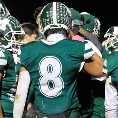 Class of 2026 || 6’0 200 || RB || 3.4 GPA || 4.59 40 || Malvern HS (OH) || juliusgore1@gmail.com NCAA ID# 2505621391