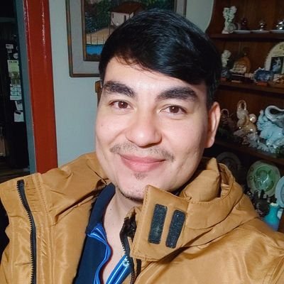 ||🇸🇻♊|| Lic. En Contaduría Pública || tecnología y redes sociales 👌🏻, Deportes básquetbol y fútbol 🏀⚽, bailar 🕺🏼, vídeo juegos 🎮, series y películas 😉