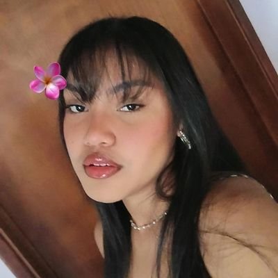 𝐖𝐞 𝐝𝐨𝐧'𝐭 𝐧𝐞𝐞𝐝 𝐦𝐮𝐜𝐡
𝐀𝐬 𝐥𝐨𝐧𝐠 𝐚𝐬 𝐰𝐞'𝐫𝐞 𝐭𝐨𝐠𝐞𝐭𝐡𝐞𝐫 ❤️🩹
Es mi Twitter, me humillo como quiera.