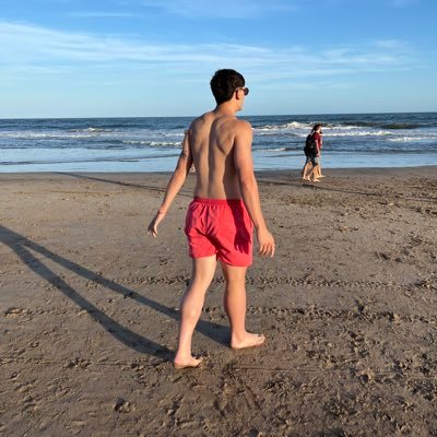 insta: @fedebustos_3