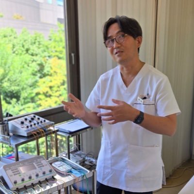 鍼灸師 / マッサージ師 / 頭痛 / 脳イメージング / 片頭痛 緊張型頭痛 / 頭痛に鍼灸治療が選択肢に社会実装される世の中にと日々挑戦中 / 主任研究員 / 東洋医学のホントのちから(頭痛)出演など / 『頭痛診療における鍼灸の考え方とエビデンス』執筆 鍼灸療法技術ガイド 東洋医学臨床論(はりきゅう編) 分担執筆