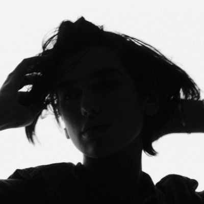 llllm_ia's profile picture. هل تعرفني؟