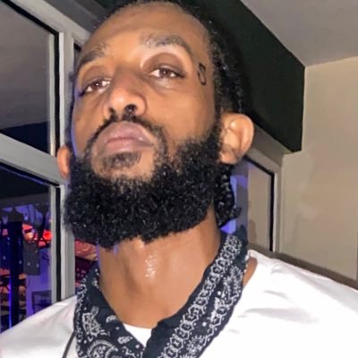 Clinical psych 🎓| 🇪🇷🇰🇪|Mental illness is real|Wedi Akberet Neguse|MUFC| Life without regrets is horrifying| henok wedi muluie| retweets are NOT endorsement