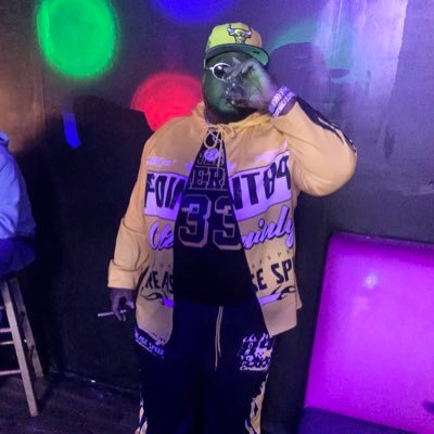 ain't nothing more important then money family #norespectproductions follow me on IG @iampooz1 #lafftygang