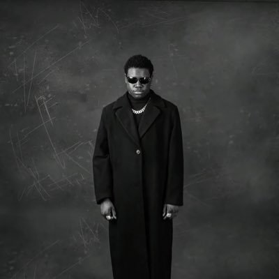 jayzzylowkey's profile picture. peace ☮️