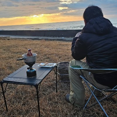 38歳、男の趣味全開アカウント🏇🀄 週末は競馬で熱くなり、平日は麻雀で頭を使う日々!勝負の世界が好きでやめられない✨ 同じ趣味の方、気軽に絡んでください!無言フォロー歓迎🙌 #競馬好きと繋がりたい #麻雀好き