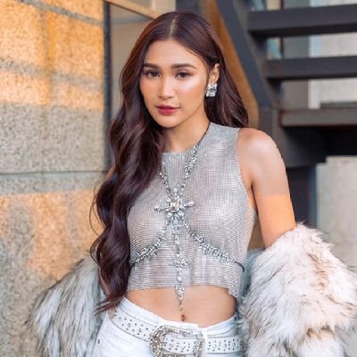 jowananirobles's profile picture. BTS 💜 x TWICE 🩷
SB19 🩵 x BINI 🌸 x MAKI 💙 x COJ 🧡